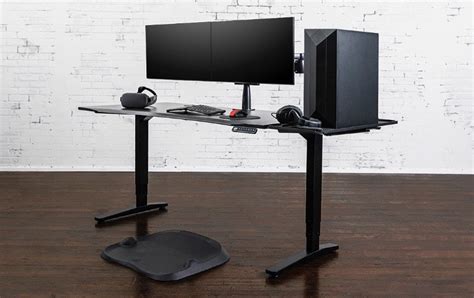 Gaming Standing Desks | UPLIFT Desk