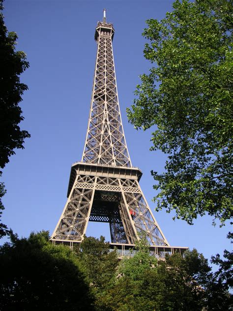 File:Eiffel Tower Paris.JPG