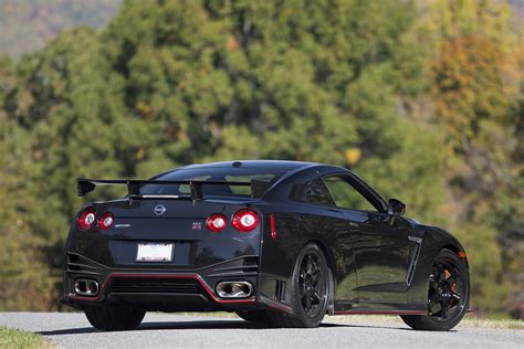 Limited Edition 2015 Nissan GT-R NISMO Finally in U.S.