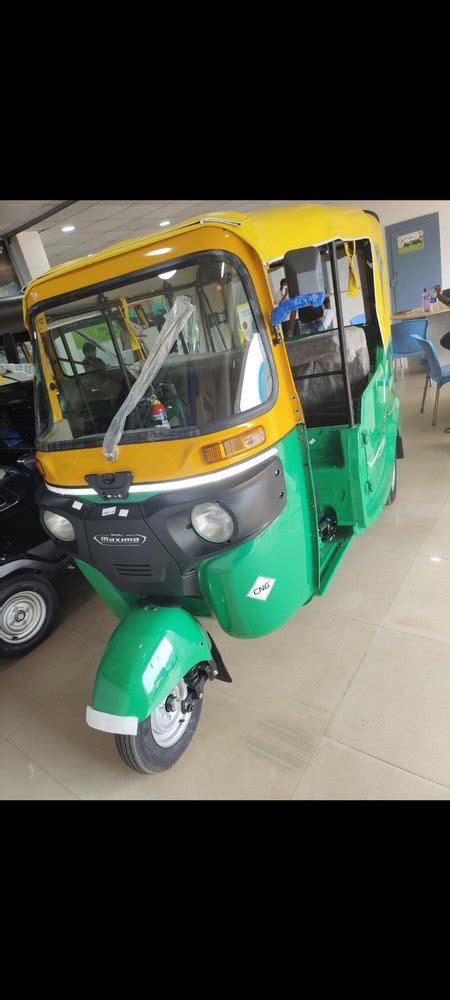 CNG Bajaj Auto Rickshaw at Rs 316000 in Bhubaneswar | ID: 2851544519697