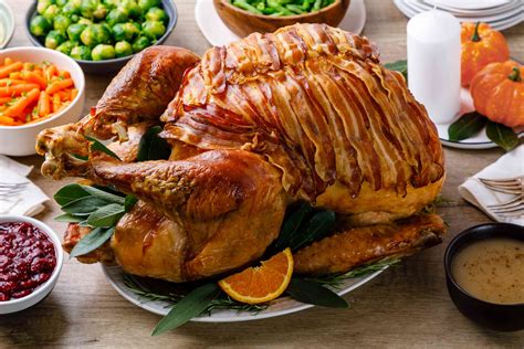 52 Classic Dishes to Add to Your Christmas Dinner Menu