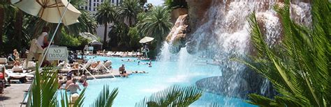 Mirage Pool | Bachelor Vegas