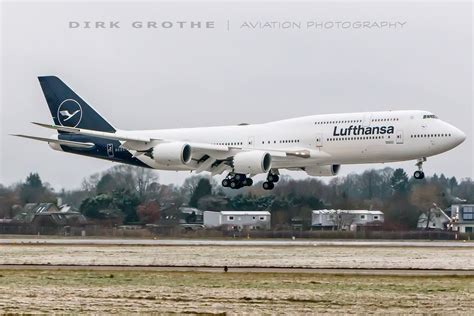 PHOTO's Lufthansa Boeing 747-8 in new livery landed at Hamburg ...