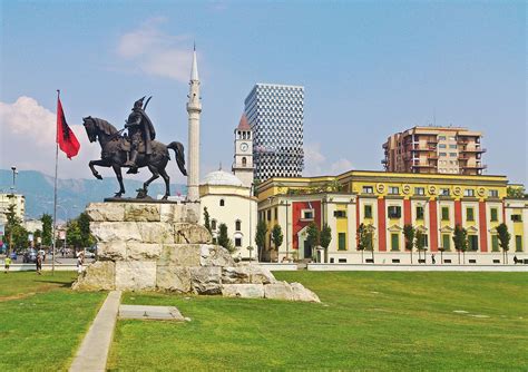 Skanderbeg Square - Nomads Travel Guide