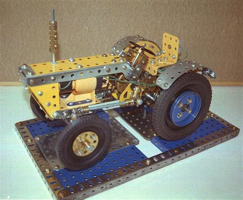 Meccano model page 20