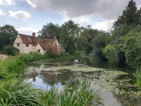 A country walk through Dedham Vale, Essex/Suffolk — WKNDR