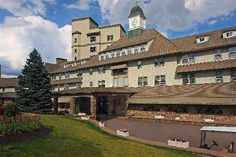 POCONO MANOR RESORT & SPA - Prices & Hotel Reviews (PA) - Tripadvisor