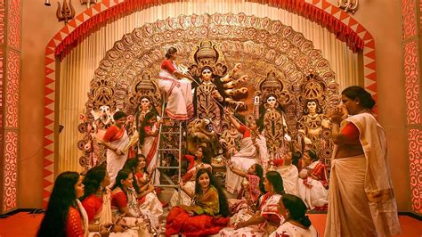 Bengal eyes revival of tourism this Durga Puja amid pandemic | Travel ...