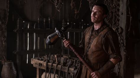 'Game of Thrones' actor teases possibility of a wild Gendry theory ...