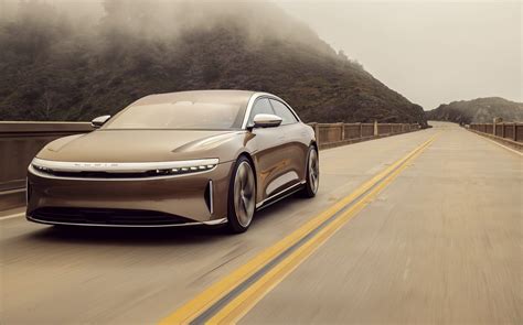 Lucid Air electric saloon has US-certified 520-mile range, overtaking ...