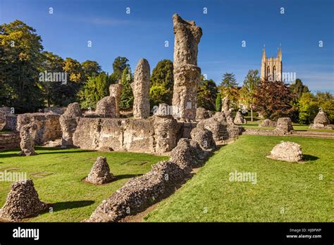 Bury st edmunds abbey hi-res stock photography and images - Alamy