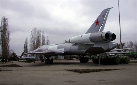 A Born Again Roman: Tupolev Tu-22 Blinder