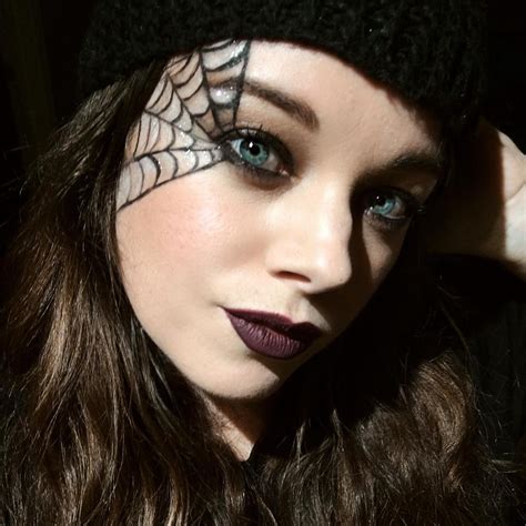 Famous Halloween Face Makeup Easy 2022 Ideas – Get Halloween Update