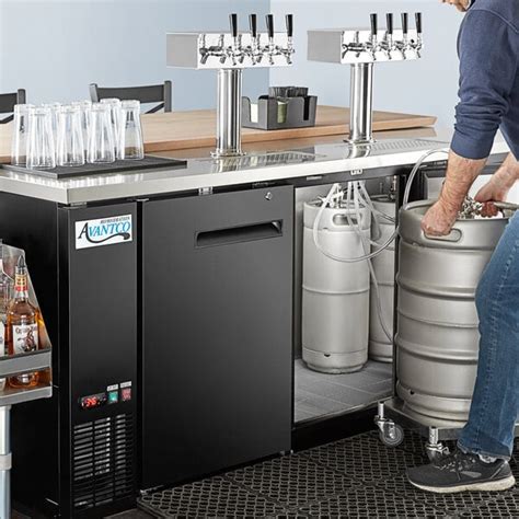 Avantco Black Kegerator / Beer Dispenser with 2 Quadruple Tap Towers (4 ...