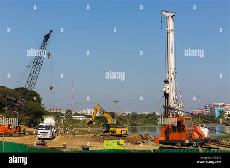 Dhaka Elevated Expressway Stock Photo - Alamy