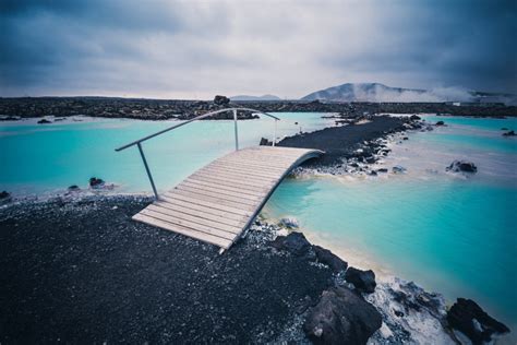 Blue Lagoon vs Secrete Lagoon Facts - Iceland Highlights