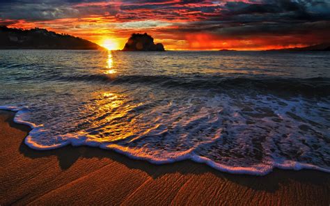 10+ Best Beach Sunset Desktop Wallpapers|FreeCreatives