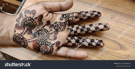 184 Simple Easy Mehndi Henna Designs Hands Mehndi Designs Images, Stock ...