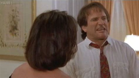 Emotional deleted scenes from Mrs. Doubtfire have surfaced | Daily Mail ...