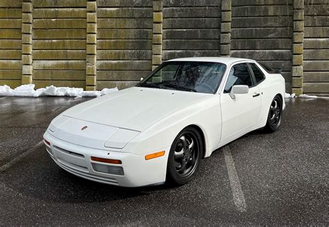 Place Bid - NO RESERVE 1987 Porsche 944 Turbo | PCARMARKET