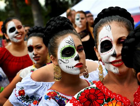 Where to celebrate Día de los Muertos in SoCal | 89.3 KPCC