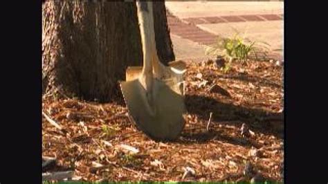 Groundbreaking held for Bass Reeves statue | 5newsonline.com