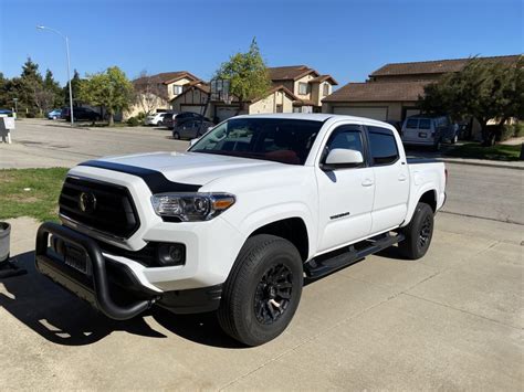 2023 Toyota Tacoma Bed Cover For Your Truck - Peragon®