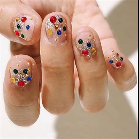 Confetti Nail Art Is The New Manicure Trend You Need For The Festive Season