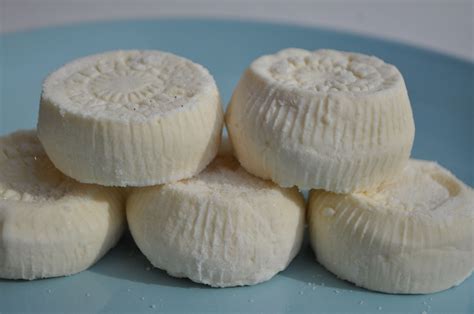 Dried Maltese Cheese (Gbejniet) - A Maltese Mouthful | Recipe | Maltese ...