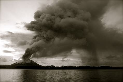 How to Protect Yourself from a Volcanic Ash Fall and Its Health Hazards ...