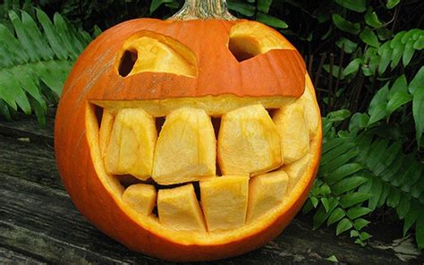 10 Pretty Funny Pumpkin Carving Ideas Easy 2024