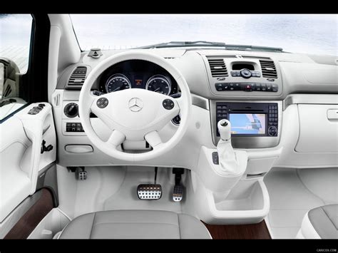 Mercedes-Benz Viano Vision Pearl - Interior | Caricos