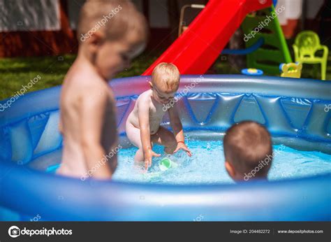 Baby Kids Playing Baby Pool Backyard Kids Pool Having Fun — Stock Photo ...