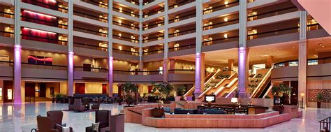 Cobb Galleria Atlanta, GA Hotel | Renaissance Atlanta Waverly