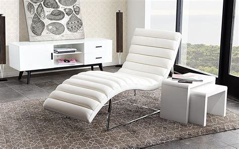 9 of the Best Looking Modern Chaise Lounges | Modern chaise lounge ...