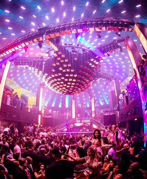 Nightclubs in Miami: Top 10 Nightclubs to Party Through the Night