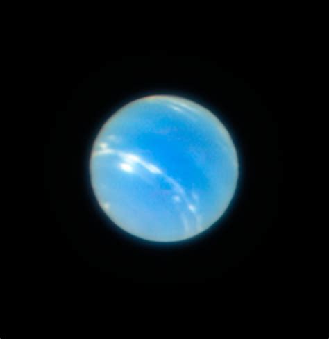 This is a Photo of Neptune, From the Ground! ESO's New Adaptive Optics ...