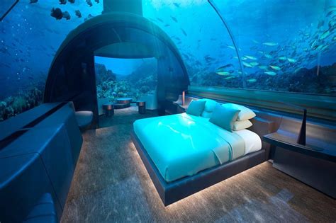 The world's coolest underwater hotel rooms | loveexploring.com