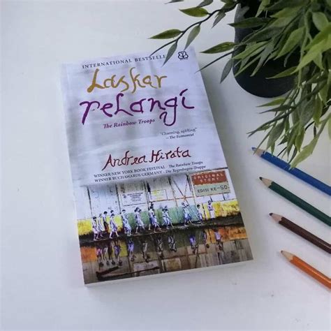 Isi novel laskar pelangi - bpodo