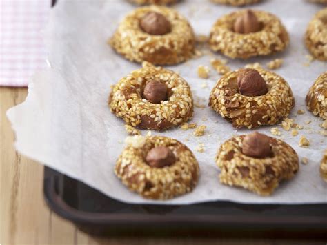 Hazelnut Cookies recipe | Eat Smarter USA