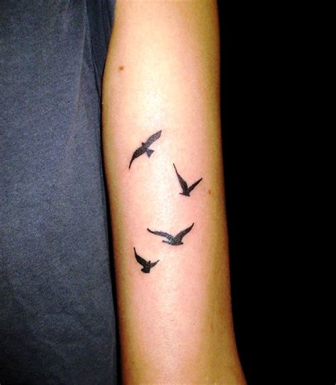 20 Small Bird Tattoos Designs And Ideas - Yo Tattoo