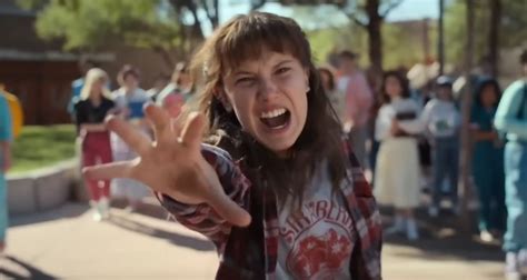 Eleven Tries to Unleash Her Powers in New Clip from Stranger Things 4 ...