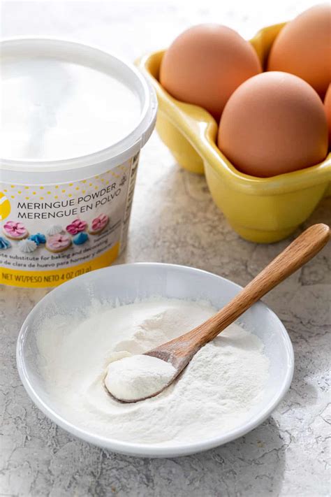 What is Meringue Powder? Uses and Substitutes - Jessica Gavin