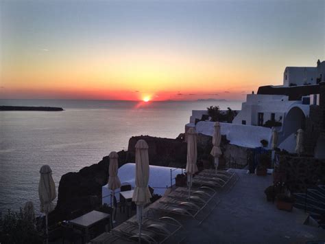 What a glorious #sunset in #santorini today... | Santorini hotels ...