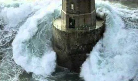 The Lighthouse of La Jument – The Kid Should See This