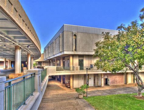 Leeward Community College Library. Pearl City, Oahu, Hawaii. Pearl City ...