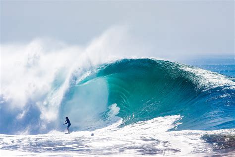 5 wacky, weird waves that surfers love - Men's Journal