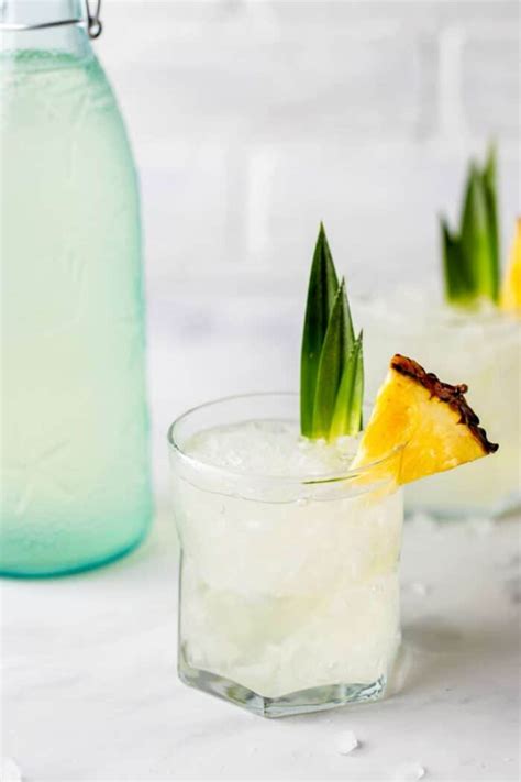 Stoli Doli | Pineapple Infused Vodka | My Baking Addiction