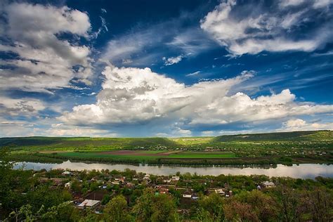 Where Does The Dniester River Begin And End? - WorldAtlas