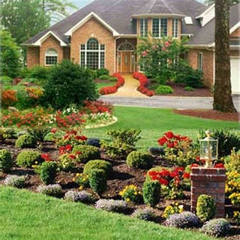 Traditional Front Yard Landscaping, landscaping ideas front yard ...